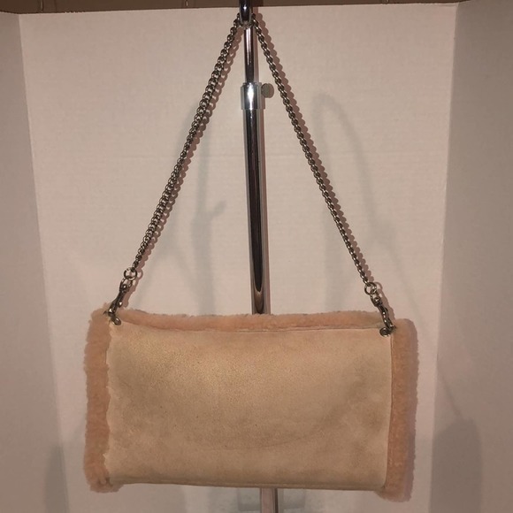 Womens UGG Australia Suede Leather Shearling Sherpa Sheepskin Hand Muff!! - Picture 5 of 7